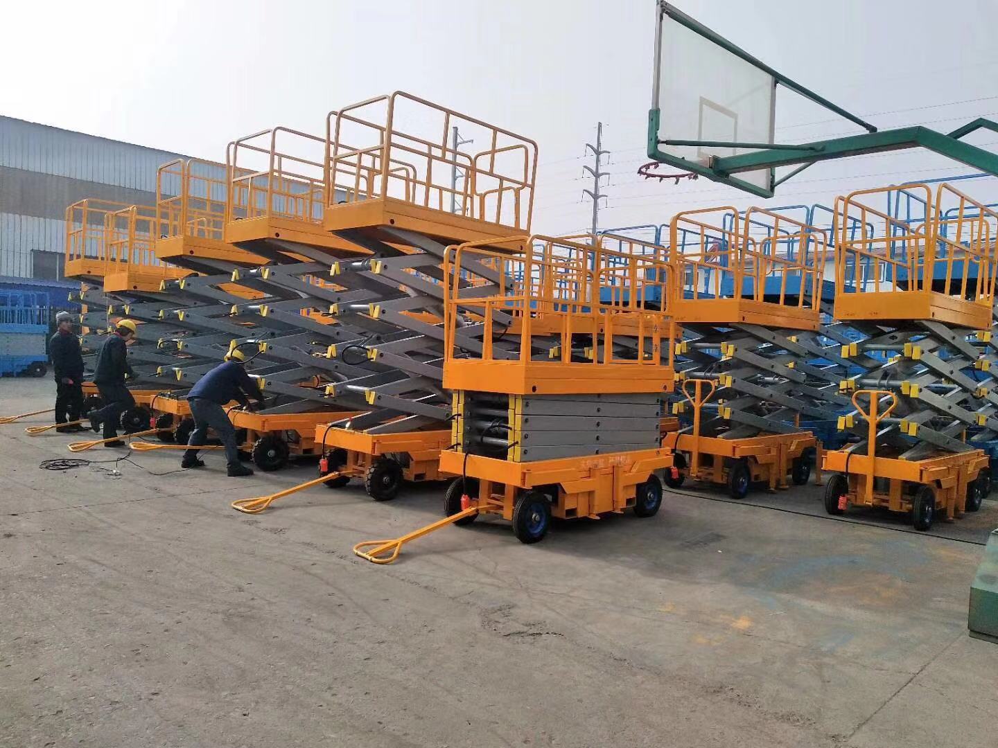 輔助行走升降機